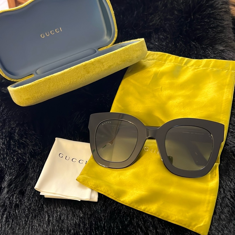 NEW GUCCI ROUND-FRAME ACETATE SUNGLASSES WITH STAR